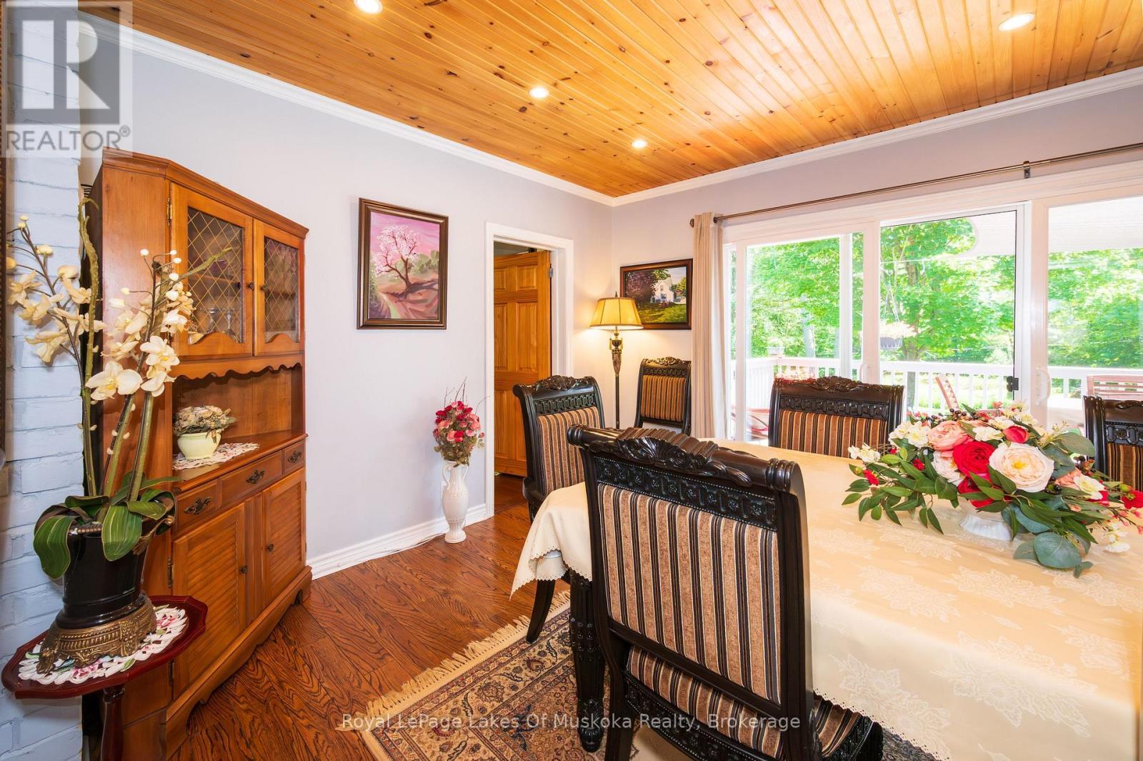 












1814 PORT CUNNINGTON ROAD

,
Lake of Bays (Franklin),




Ontario
P0A1H0

