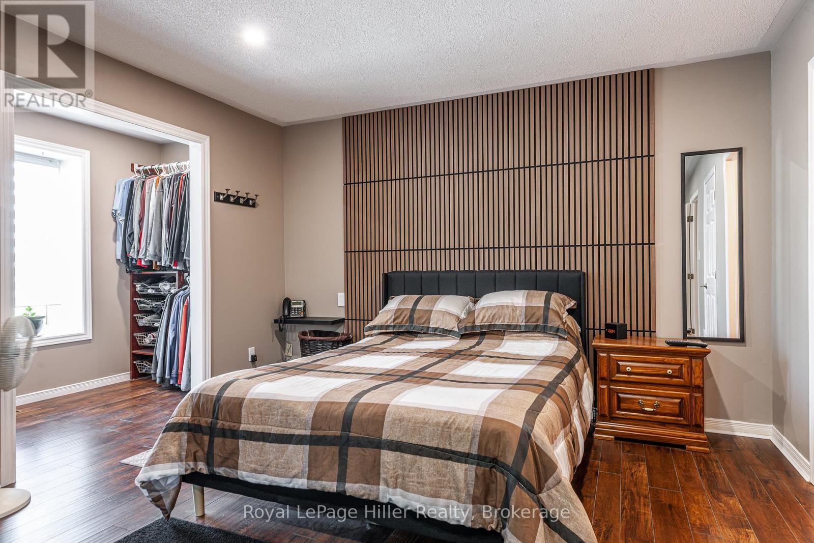 












421 GREENWOOD DRIVE

,
Stratford,




Ontario
N5A7S7

