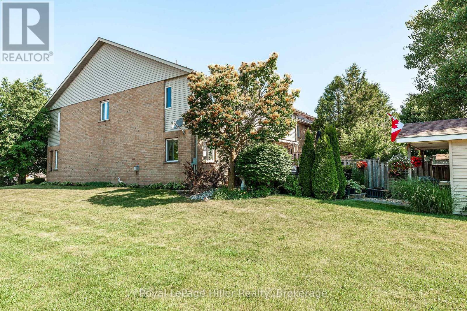












421 GREENWOOD DRIVE

,
Stratford,




Ontario
N5A7S7

