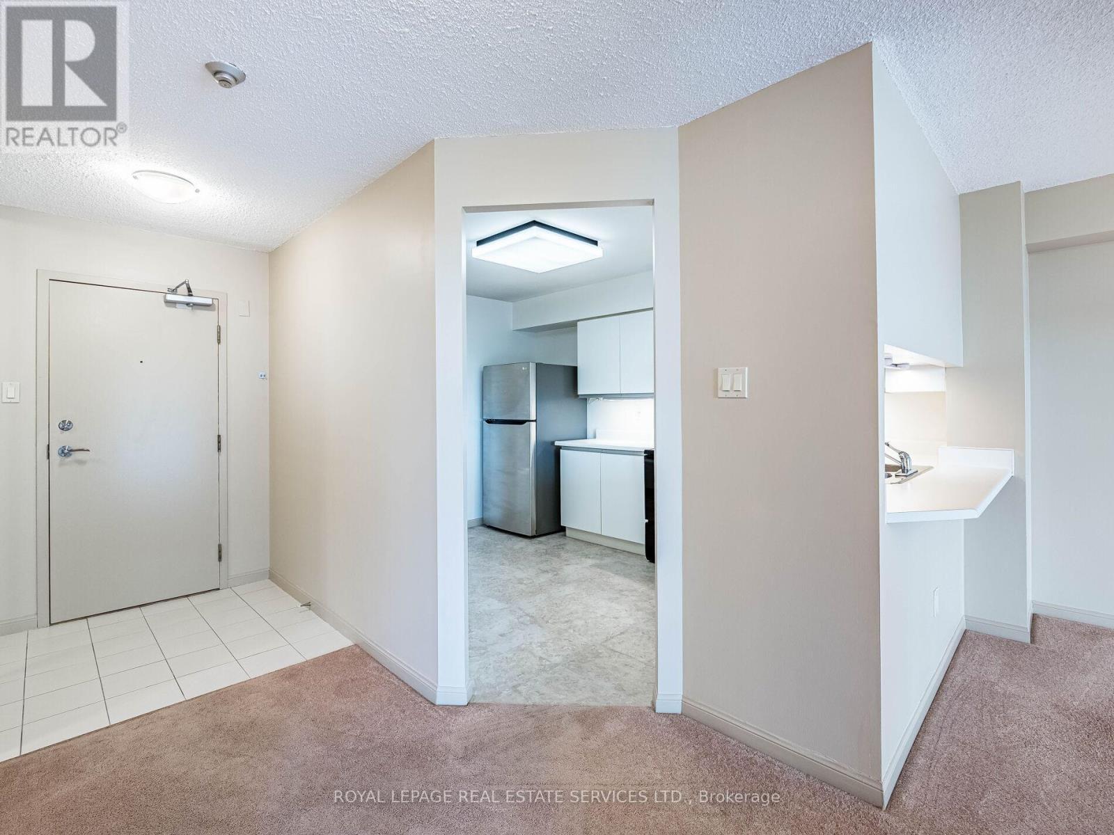 












908 - 12 LAURELCREST STREET

,
Brampton,




Ontario
L6S5Y4

