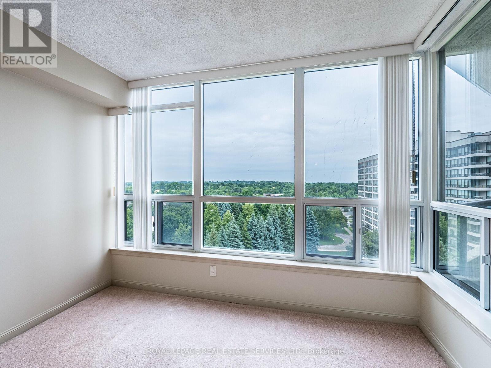 












908 - 12 LAURELCREST STREET

,
Brampton,




Ontario
L6S5Y4


