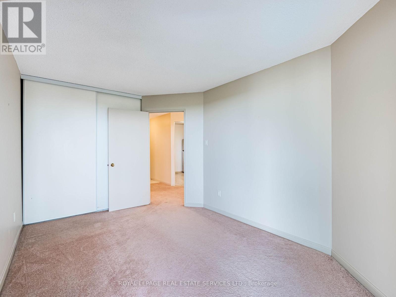 












908 - 12 LAURELCREST STREET

,
Brampton,




Ontario
L6S5Y4

