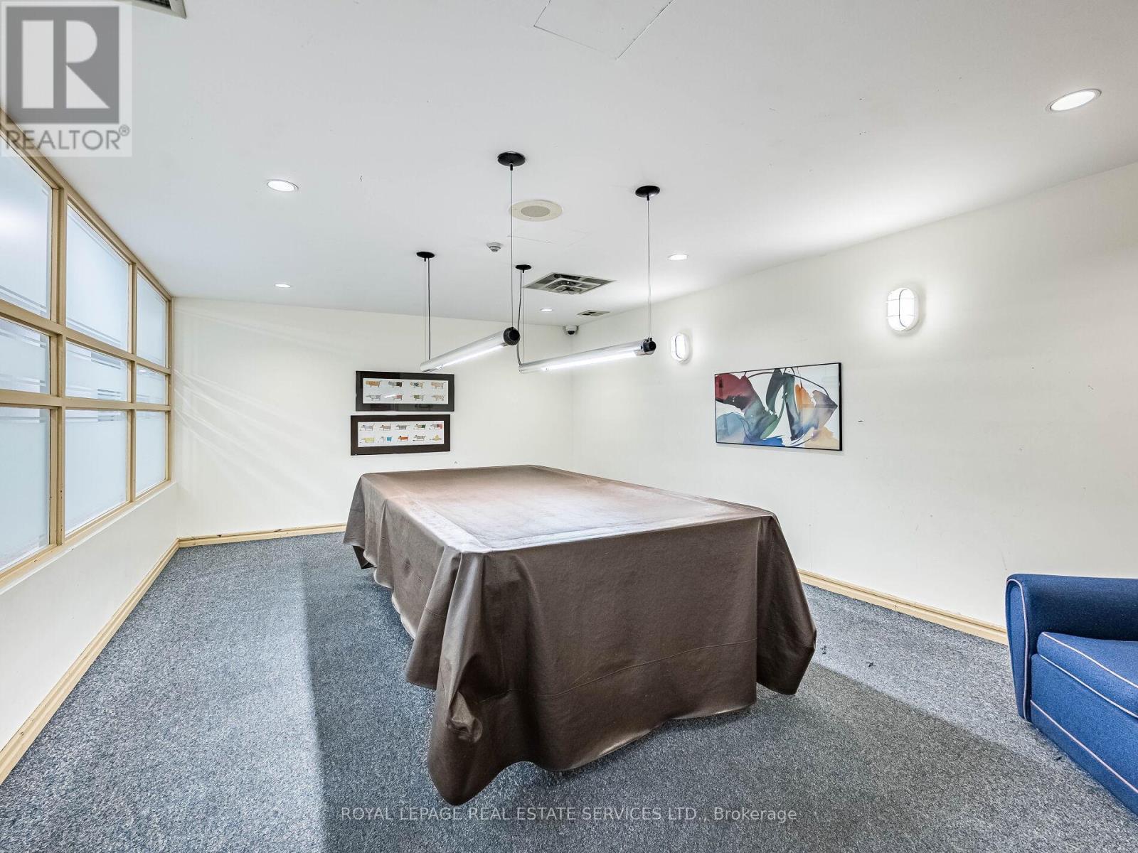 












908 - 12 LAURELCREST STREET

,
Brampton,




Ontario
L6S5Y4

