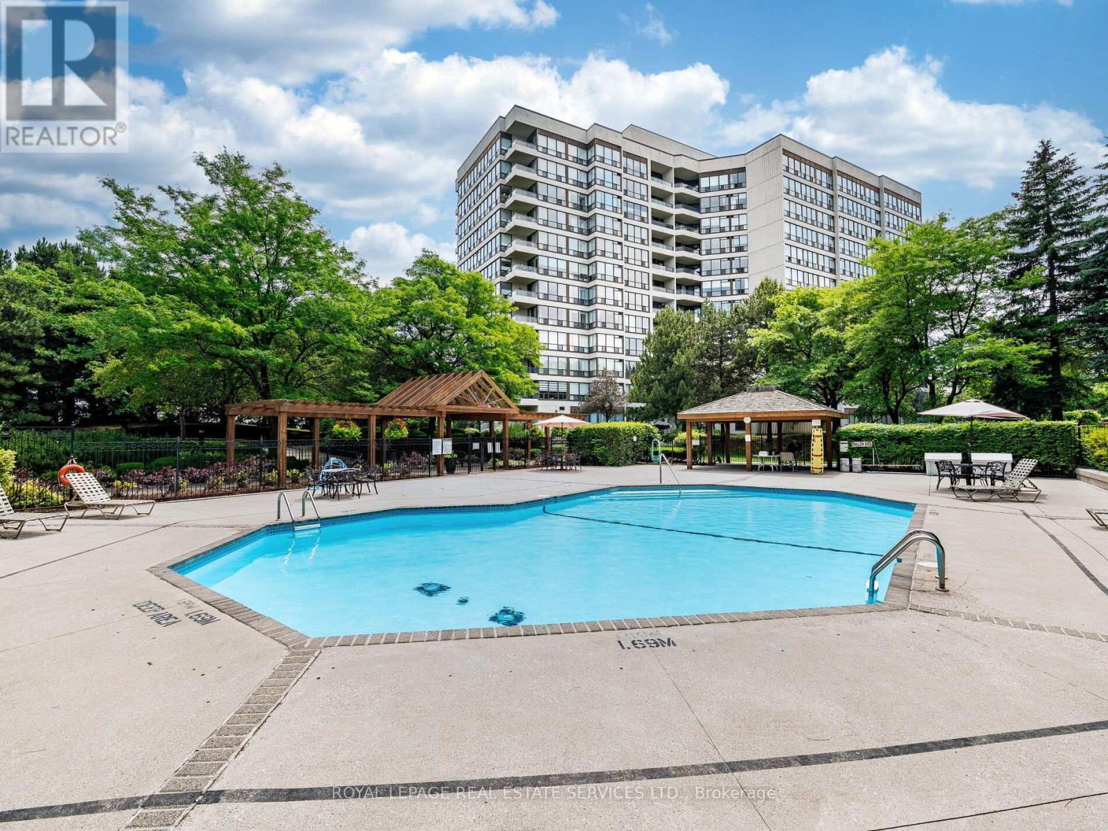 












908 - 12 LAURELCREST STREET

,
Brampton,




Ontario
L6S5Y4

