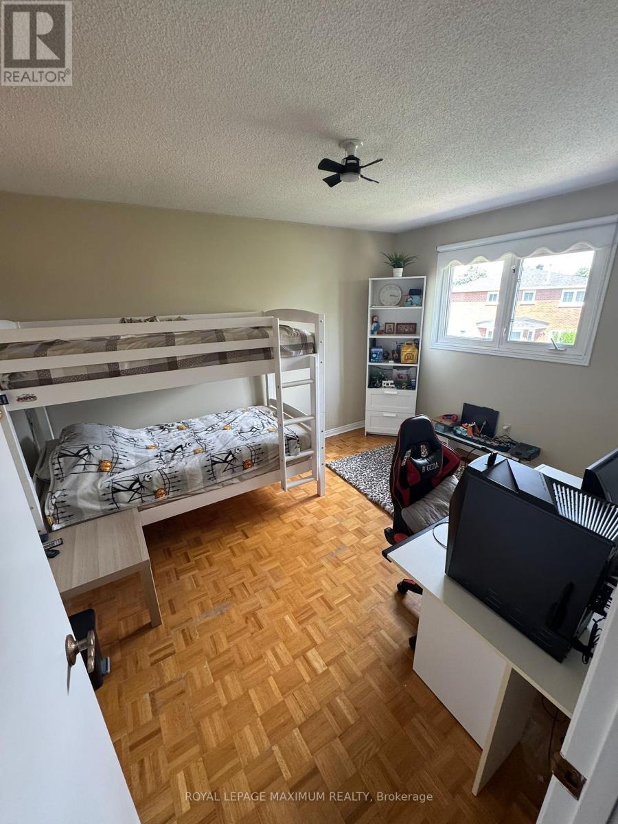 












198 CLOVER LEAF STREET

,
Vaughan,




Ontario
L4L4H6

