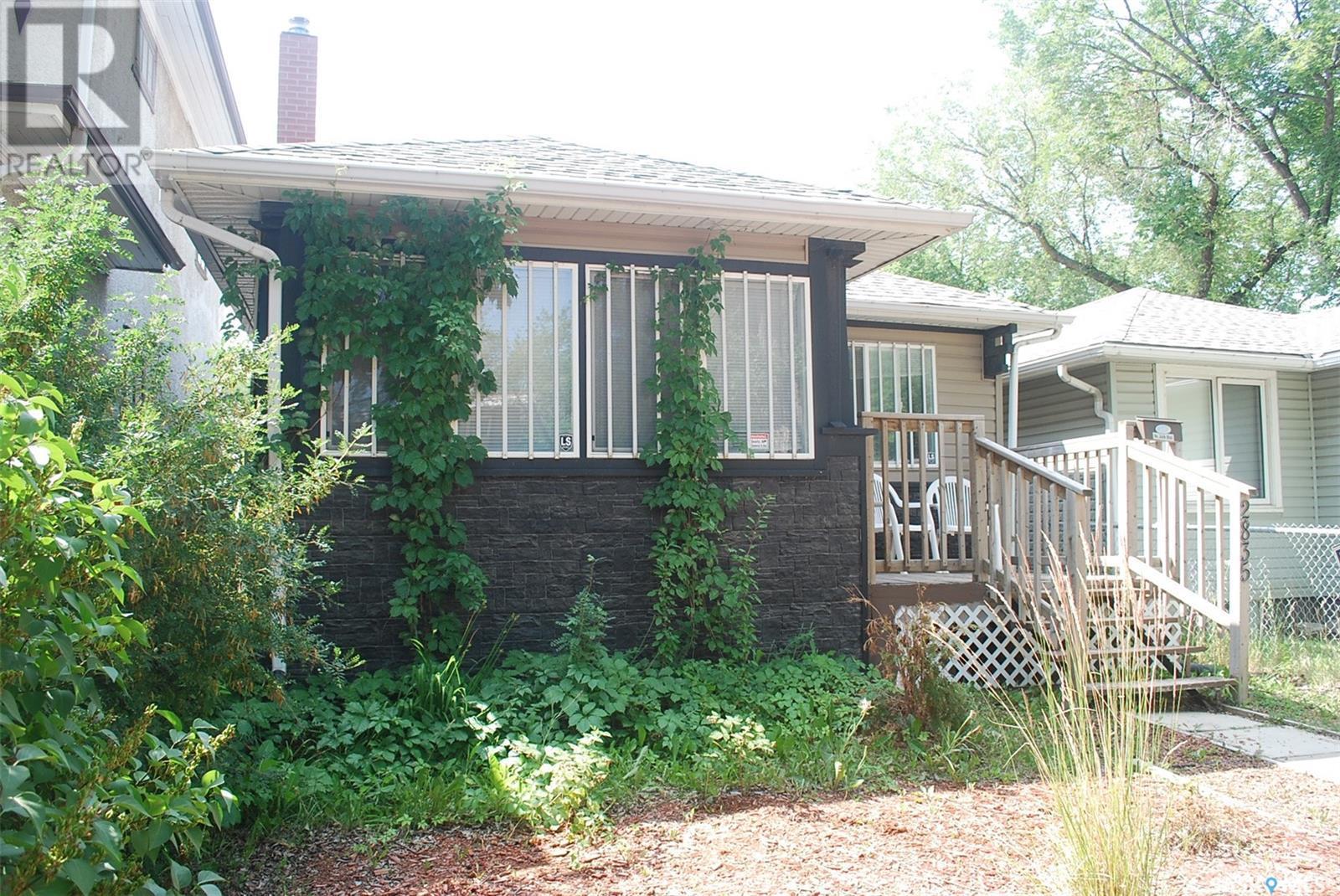 












2835 Dewdney AVENUE

,
Regina,




Saskatchewan
S4T0X8

