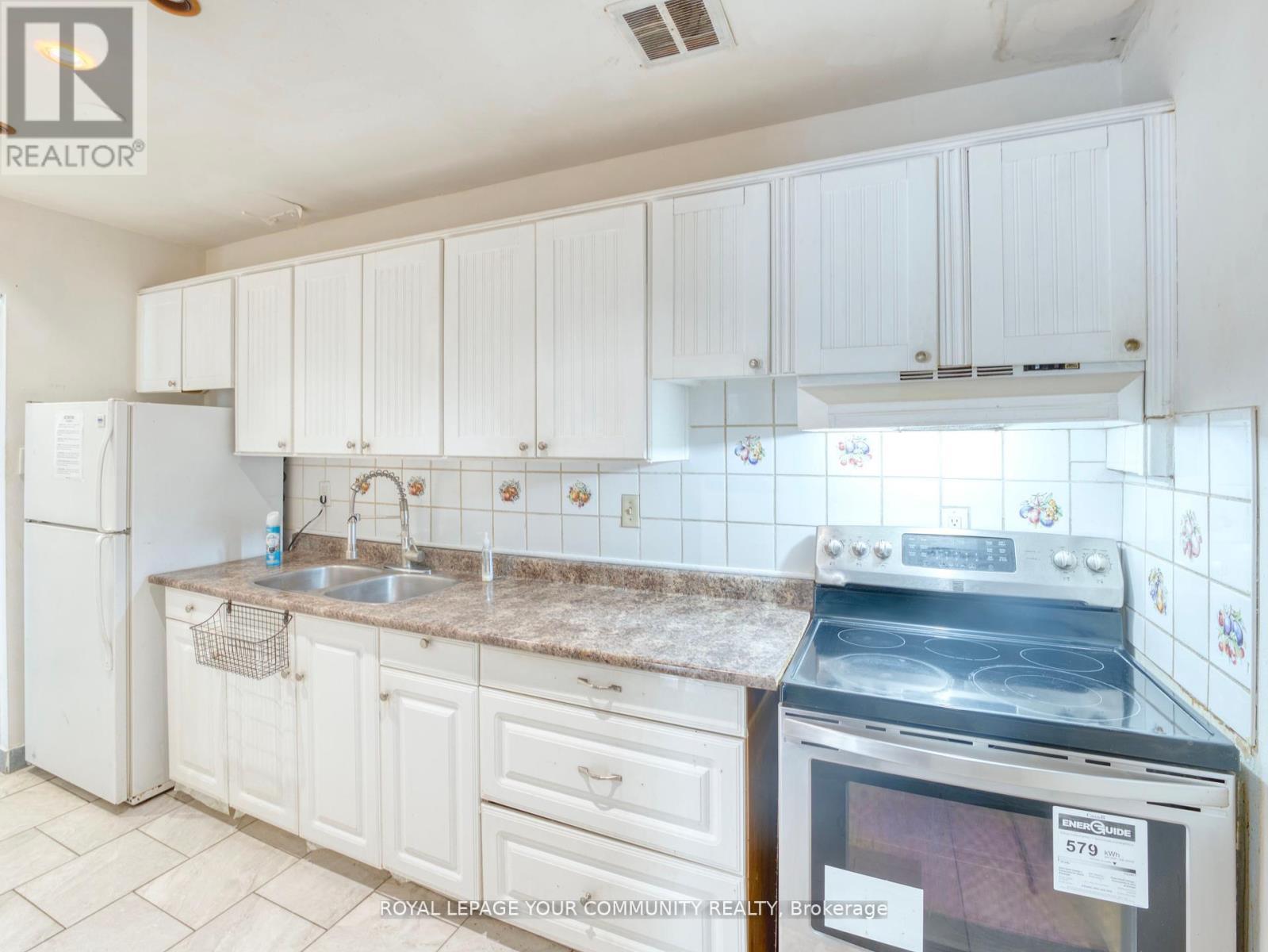












1006 - 100 MORNELLE COURT

,
Toronto,




Ontario
M1E4X2

