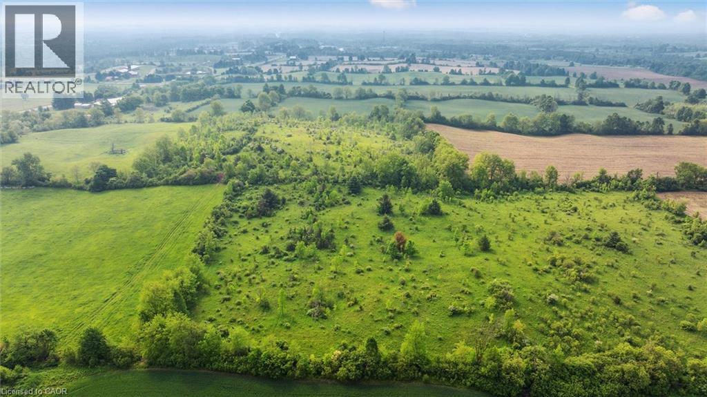 












LOT 32 CONCESSION 7

,
Puslinch,







Ontario
N0B2J0

