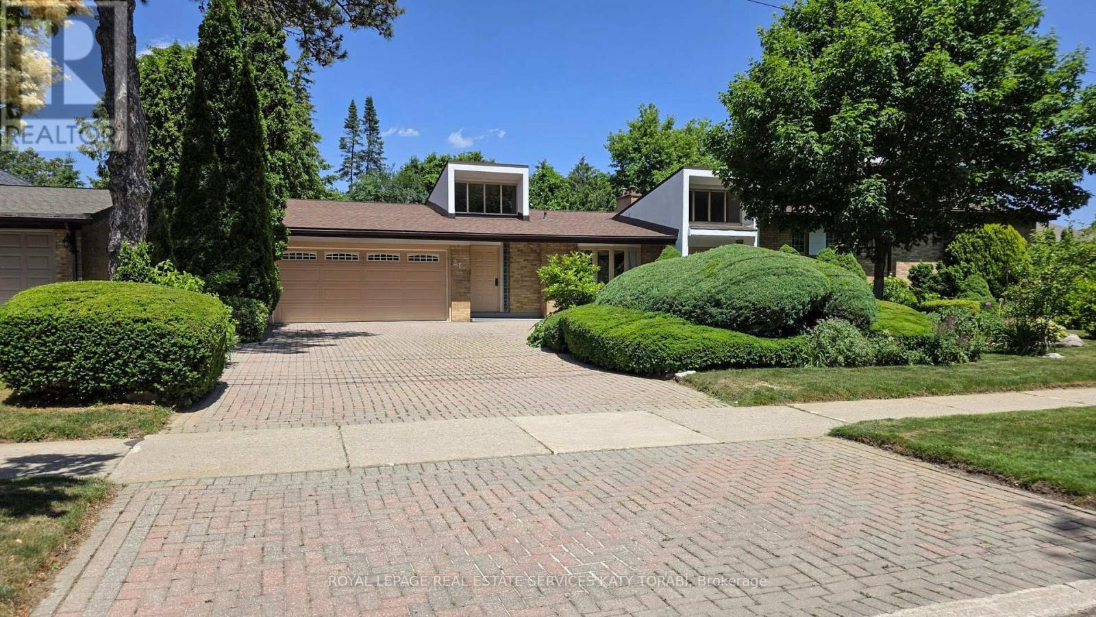 












21 BANBURY ROAD

,
Toronto,




Ontario
M3B2K5

