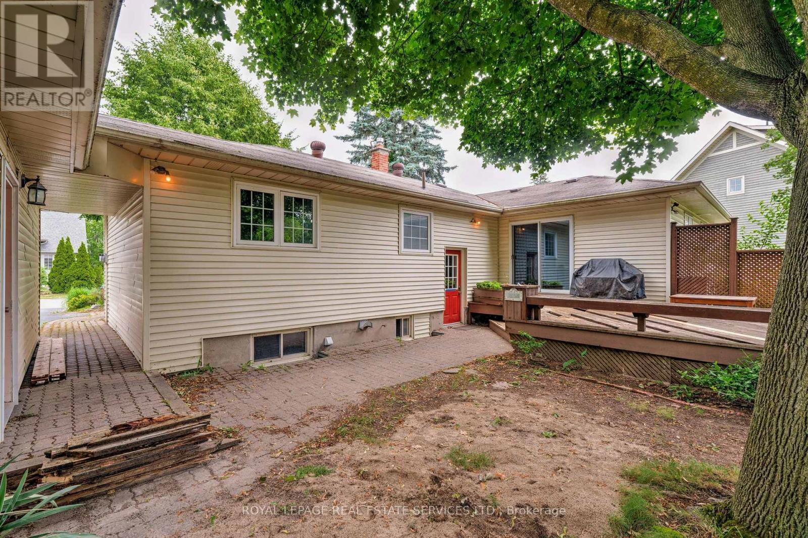 












478 AVON CRESCENT

,
Oakville,




Ontario
L6J2T4

