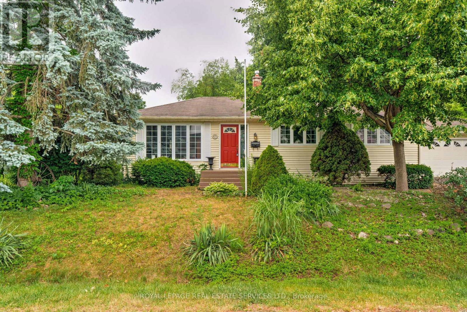 












478 AVON CRESCENT

,
Oakville,




Ontario
L6J2T4

