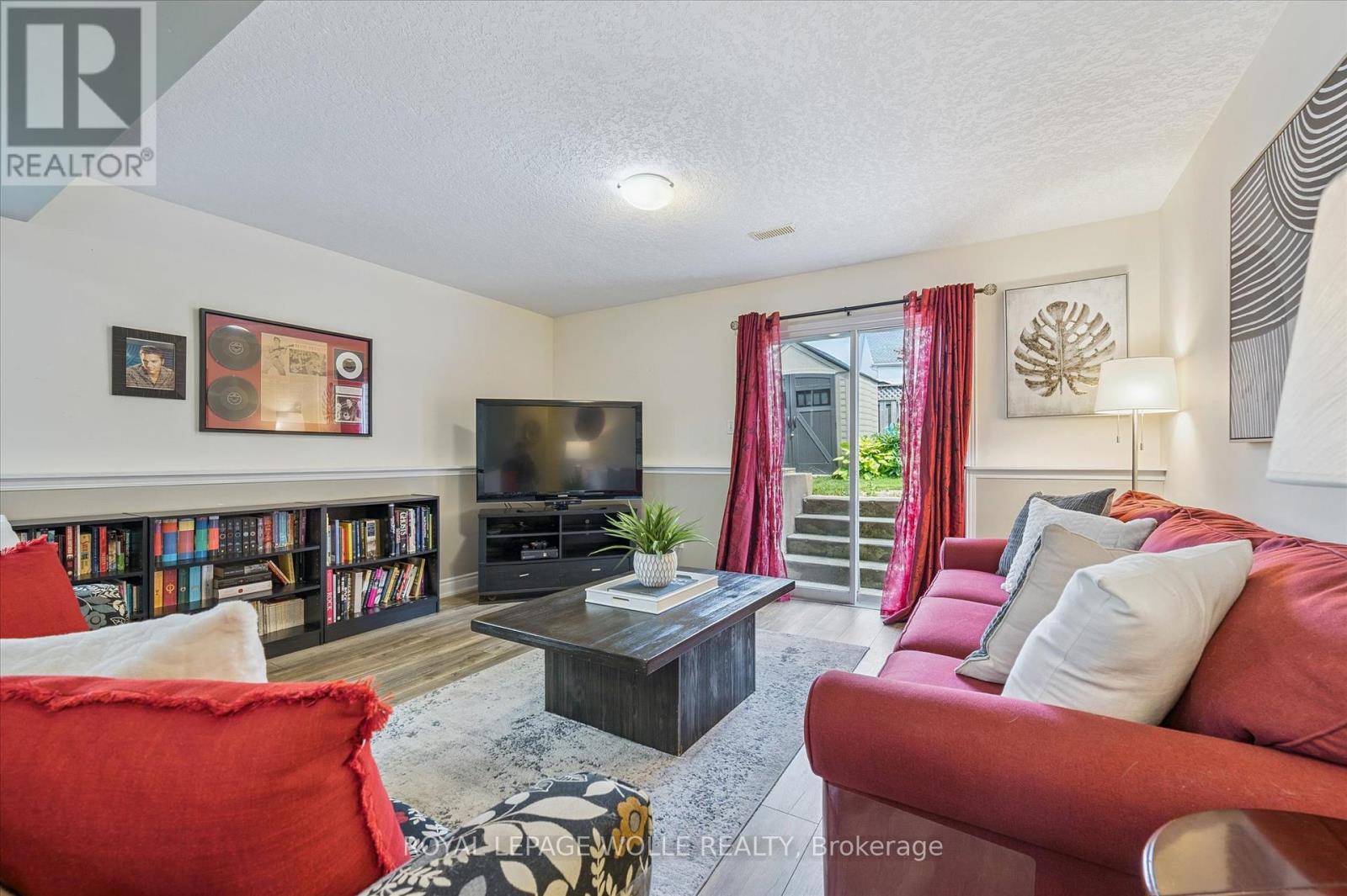 












576 WINDJAMMER WAY

,
Waterloo,




Ontario
N2K3Z5

