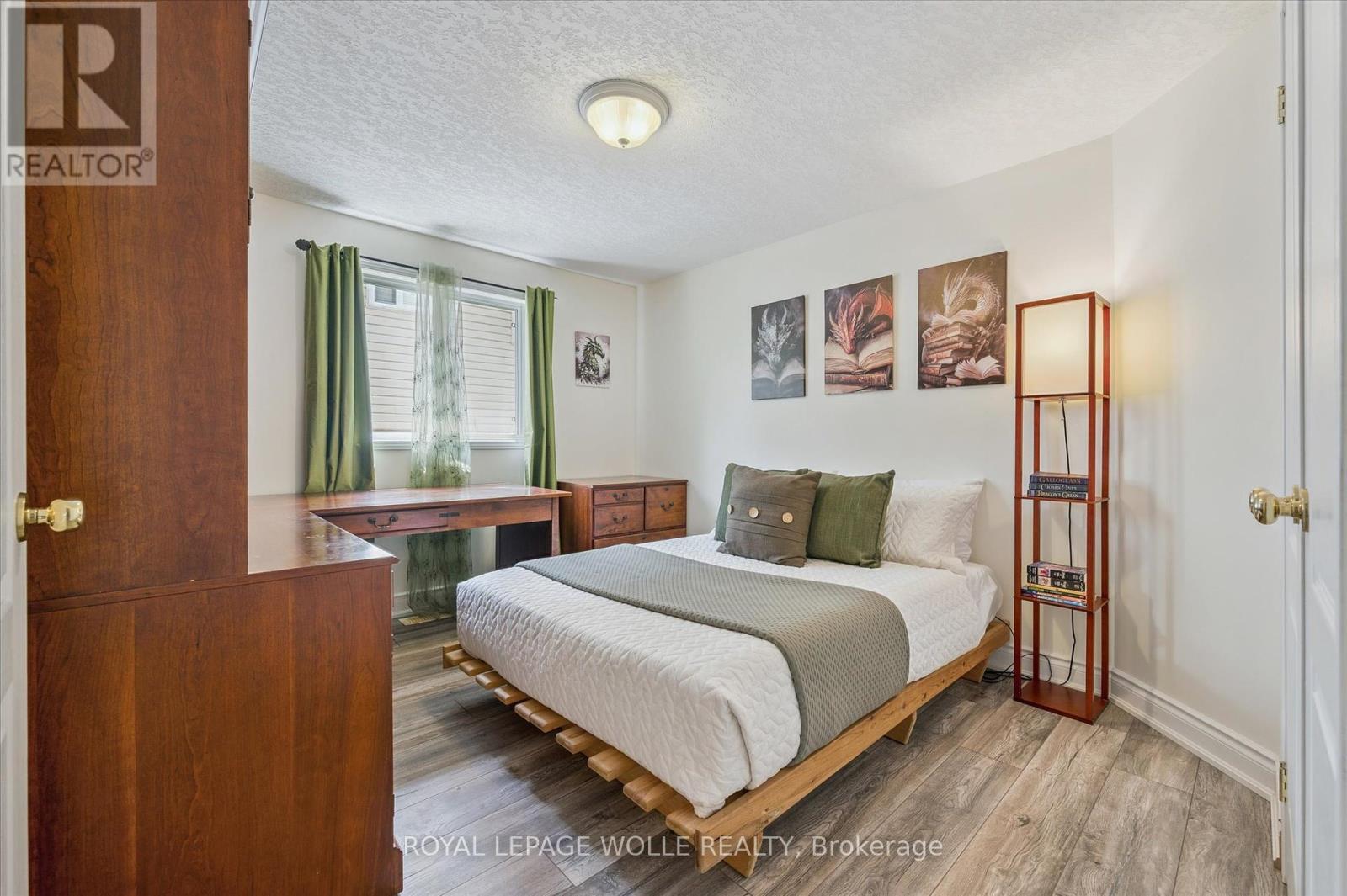 












576 WINDJAMMER WAY

,
Waterloo,




Ontario
N2K3Z5

