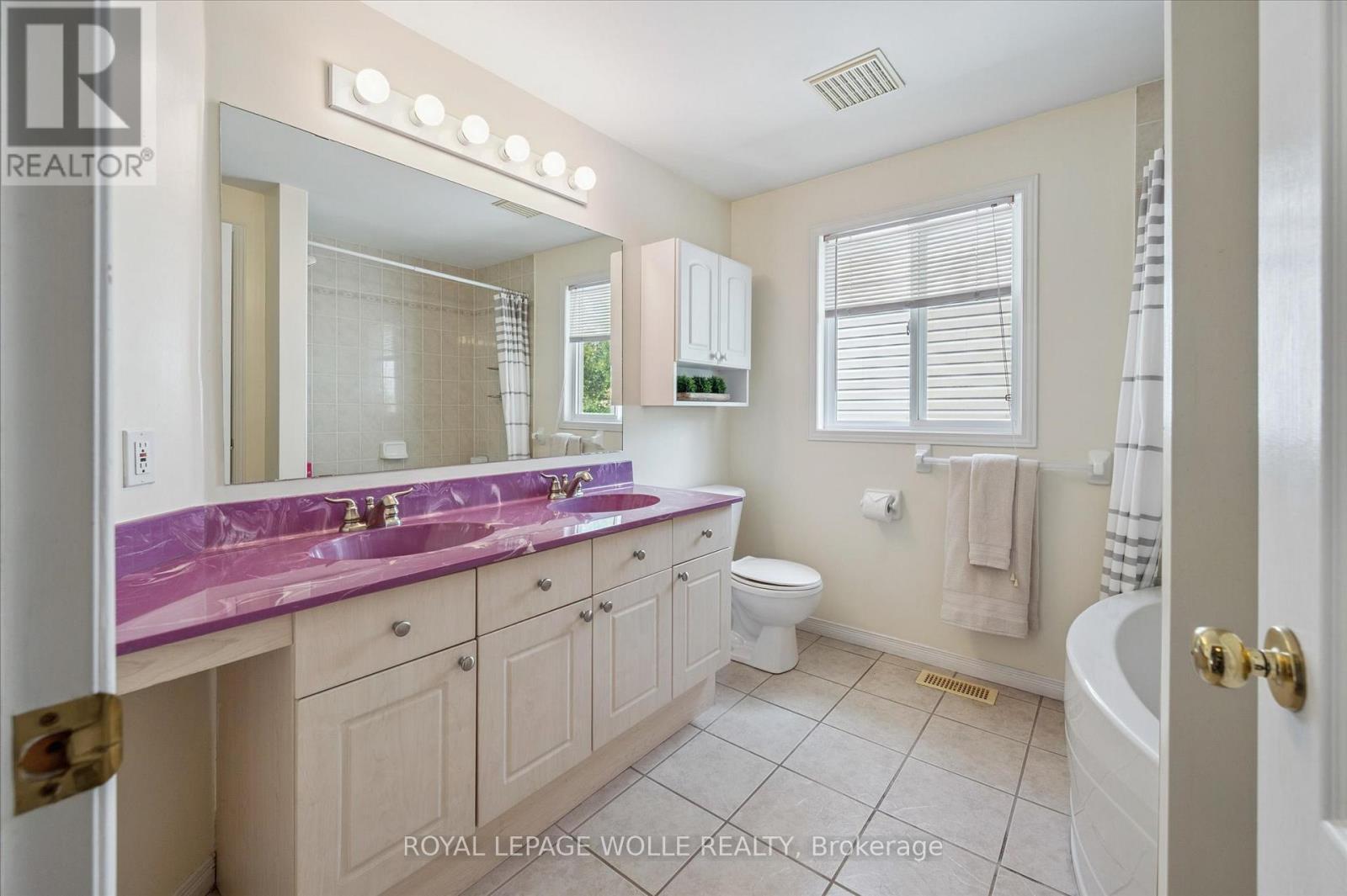 












576 WINDJAMMER WAY

,
Waterloo,




Ontario
N2K3Z5

