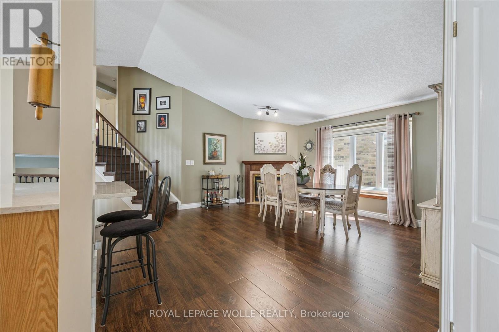 












576 WINDJAMMER WAY

,
Waterloo,




Ontario
N2K3Z5

