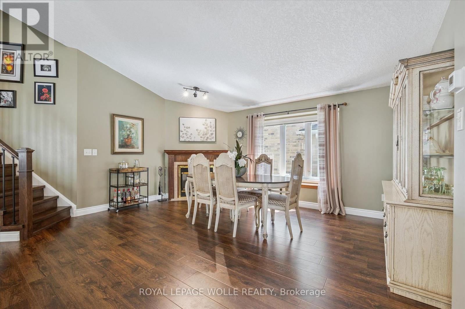












576 WINDJAMMER WAY

,
Waterloo,




Ontario
N2K3Z5

