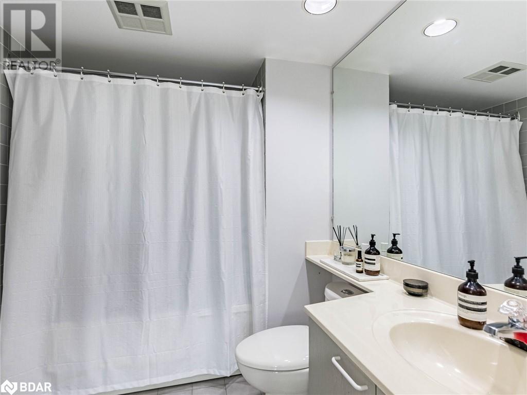 












50 EGLINTON Avenue W Unit# 601

,
Mississauga,




Ontario
L5R3P5

