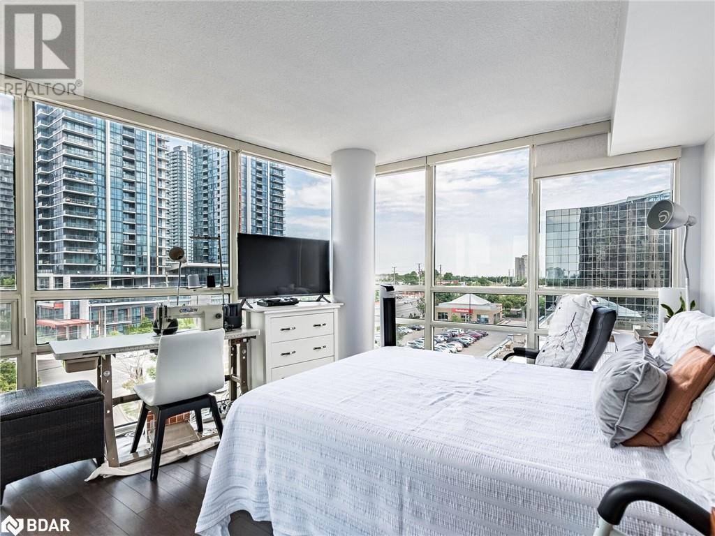 












50 EGLINTON Avenue W Unit# 601

,
Mississauga,




Ontario
L5R3P5


