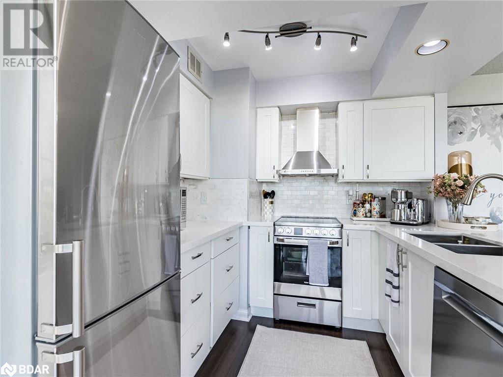 












50 EGLINTON Avenue W Unit# 601

,
Mississauga,




Ontario
L5R3P5

