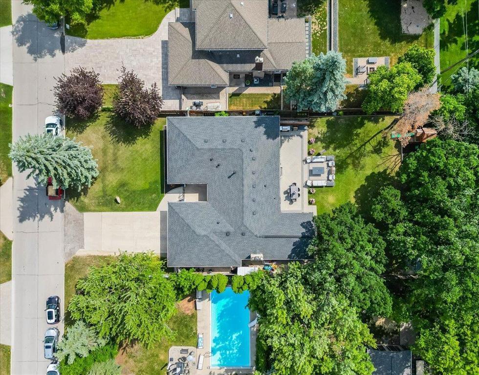 












106 Kinkora Drive

,
Winnipeg,




Manitoba
R3R2L6

