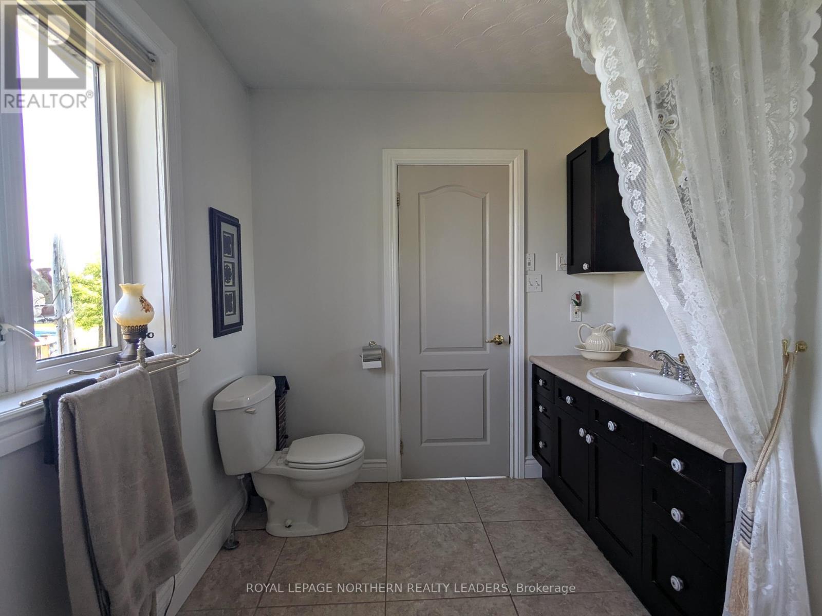 












270 CARON ROAD

,
Timmins (MTJ - Mountjoy Rural),







Ontario
P4R0H4

