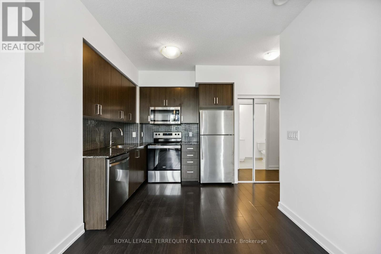 












311 - 1603 EGLINTON AVENUE W

,
Toronto,




Ontario
M6E0A1

