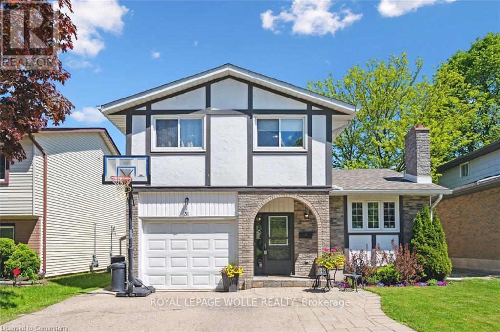 












31 DRIFTWOOD PLACE

,
Kitchener,




Ontario
N2N1W3


