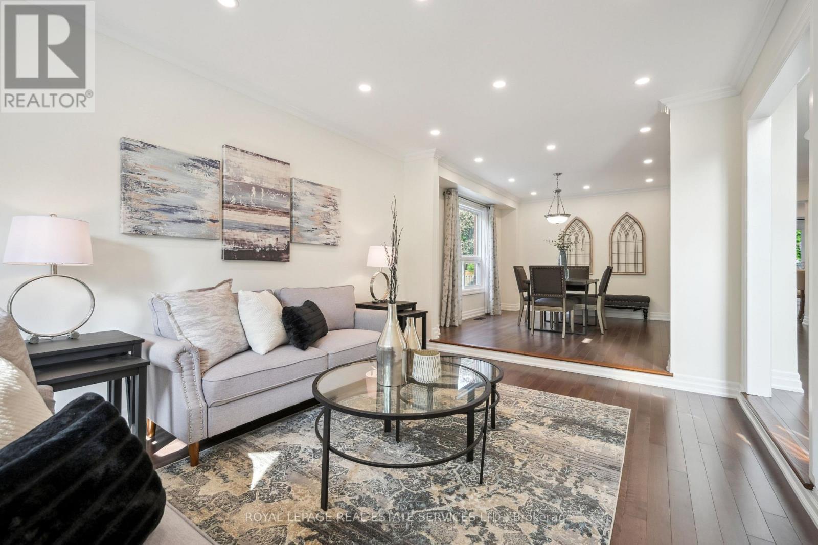 












1291 SADDLER CIRCLE

,
Oakville,




Ontario
L6M2X7

