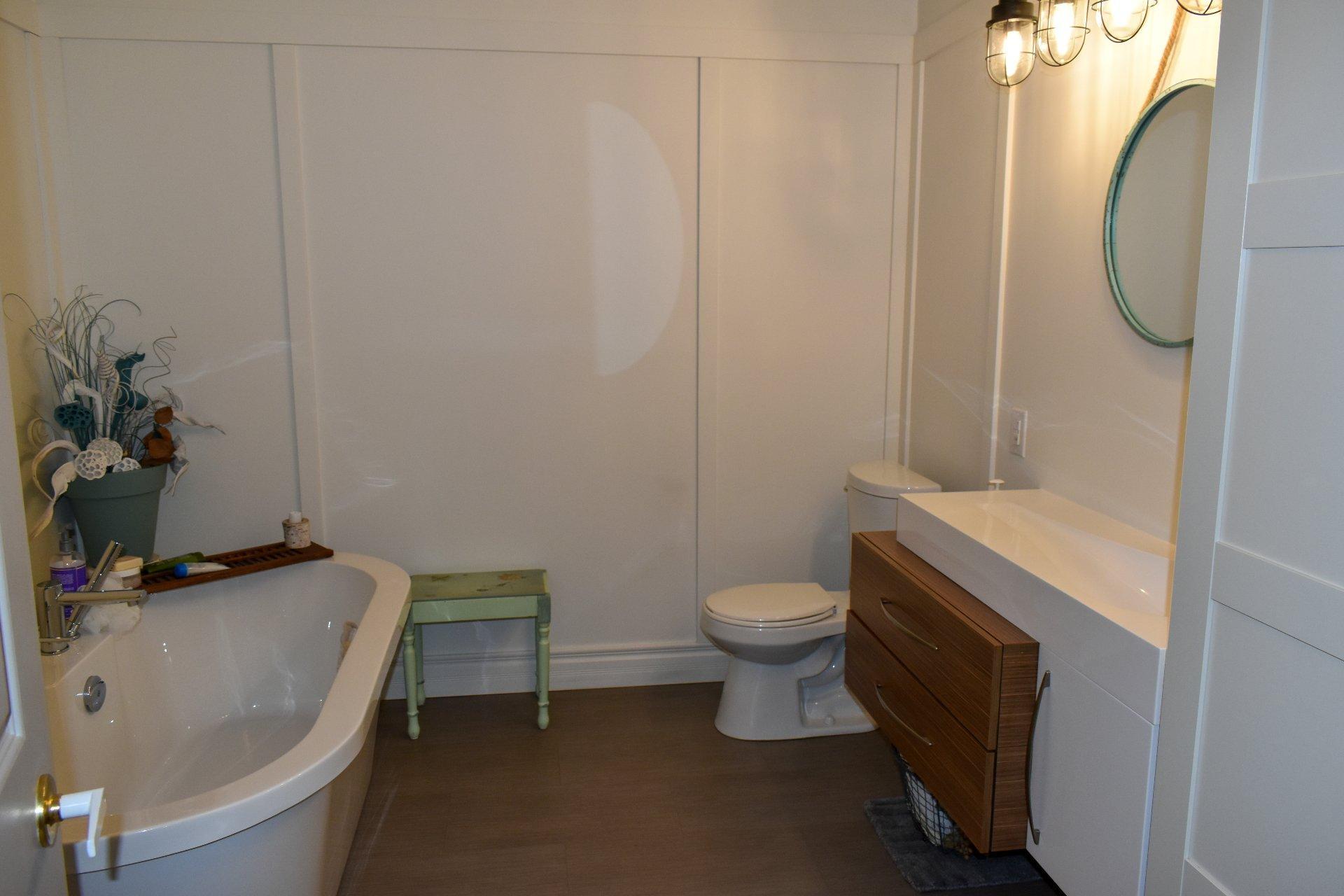 









2670


Rue Mongeau

,
Drummondville,




QC
J2B8G1

