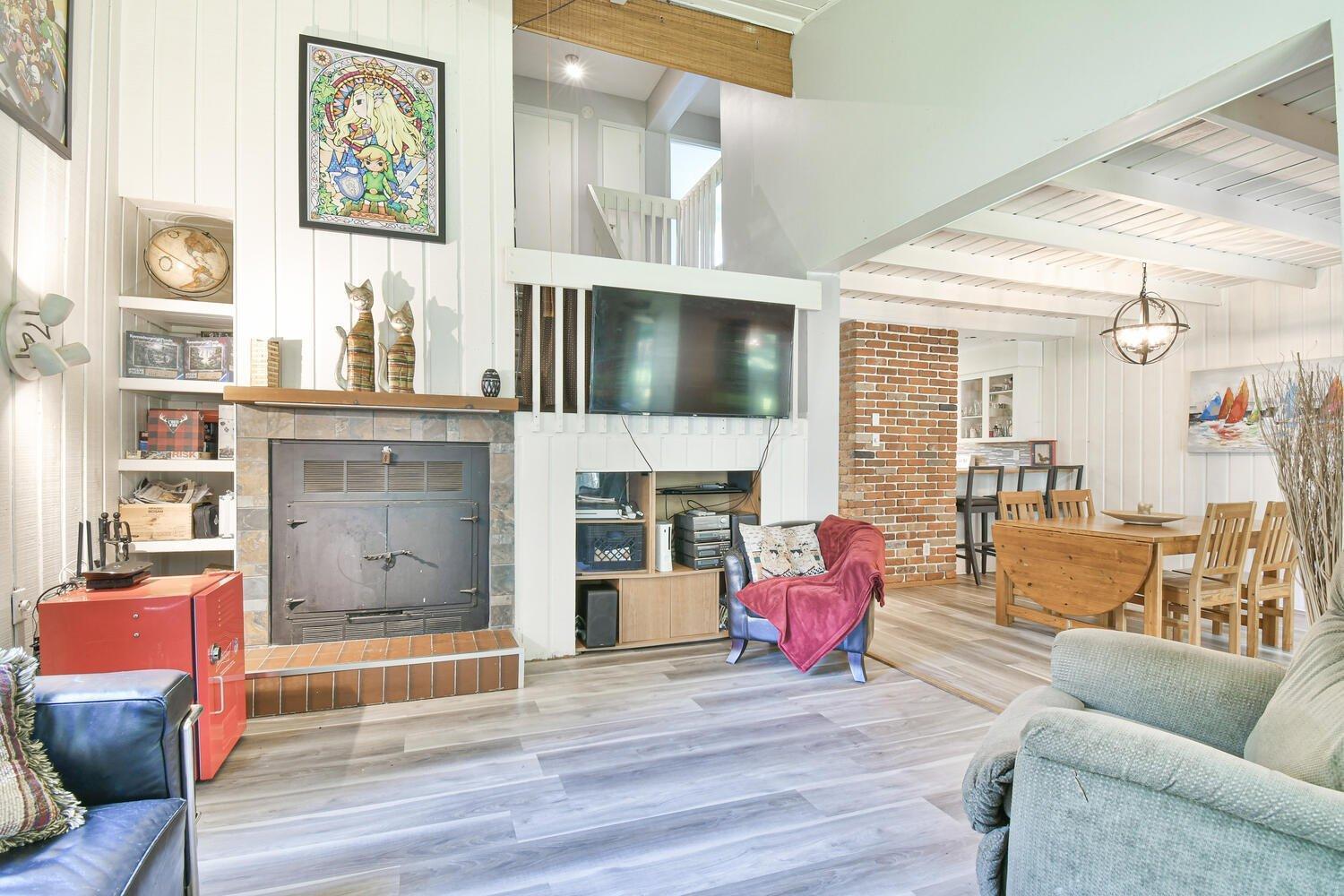 









102


Ch. Robitaille

,
Mont-Tremblant,




QC
J8E1S6

