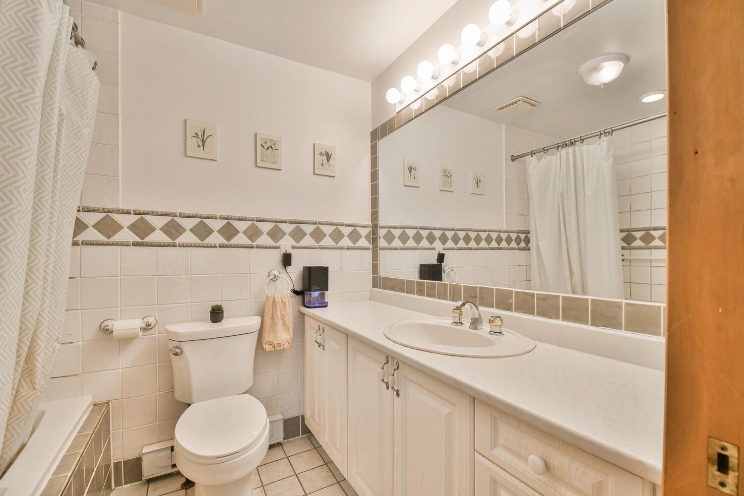 









102


Ch. Robitaille

,
Mont-Tremblant,




QC
J8E1S6

