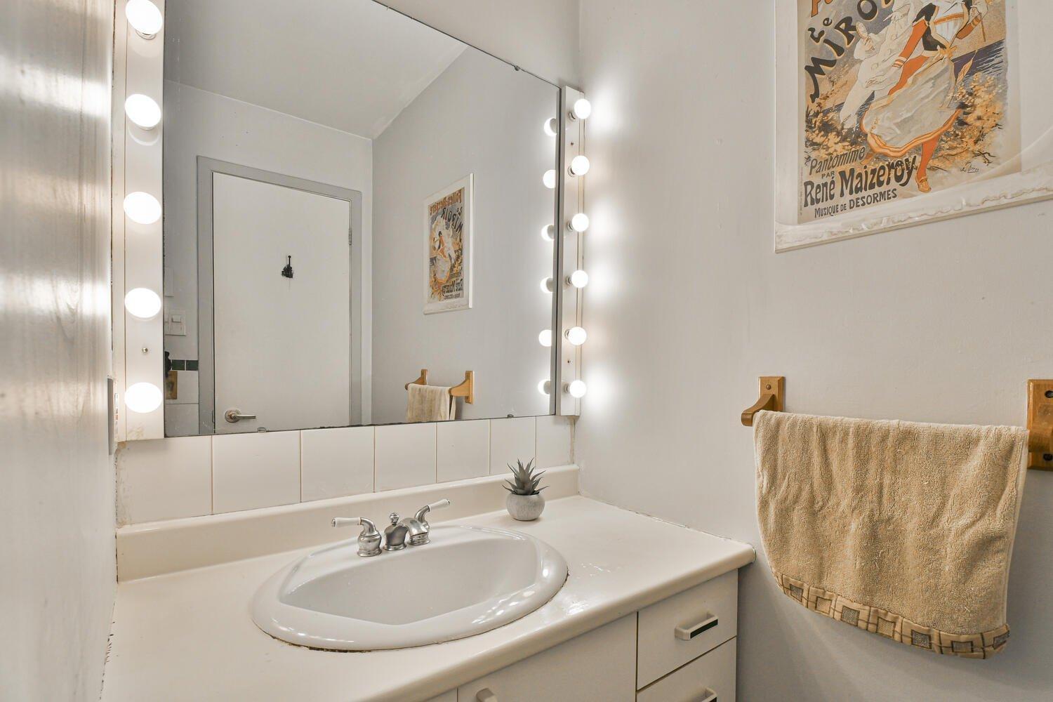 









102


Ch. Robitaille

,
Mont-Tremblant,




QC
J8E1S6

