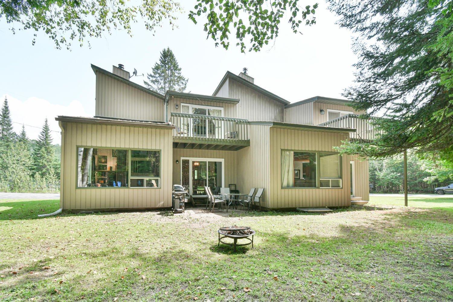 









102


Ch. Robitaille

,
Mont-Tremblant,




QC
J8E1S6

