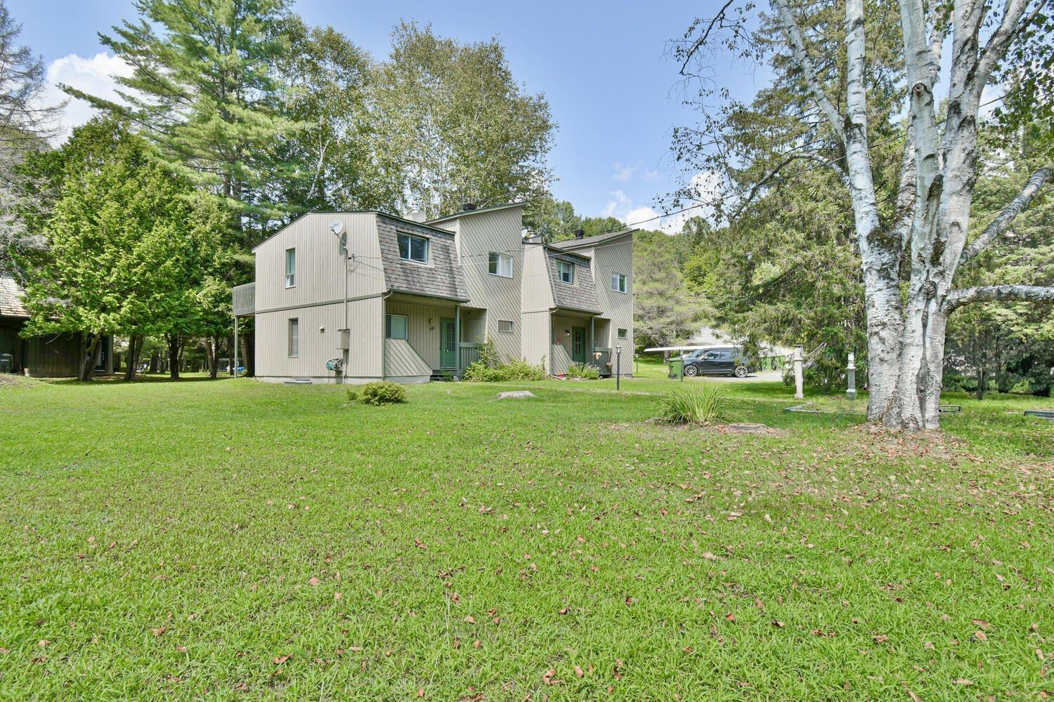 









102


Ch. Robitaille

,
Mont-Tremblant,




QC
J8E1S6

