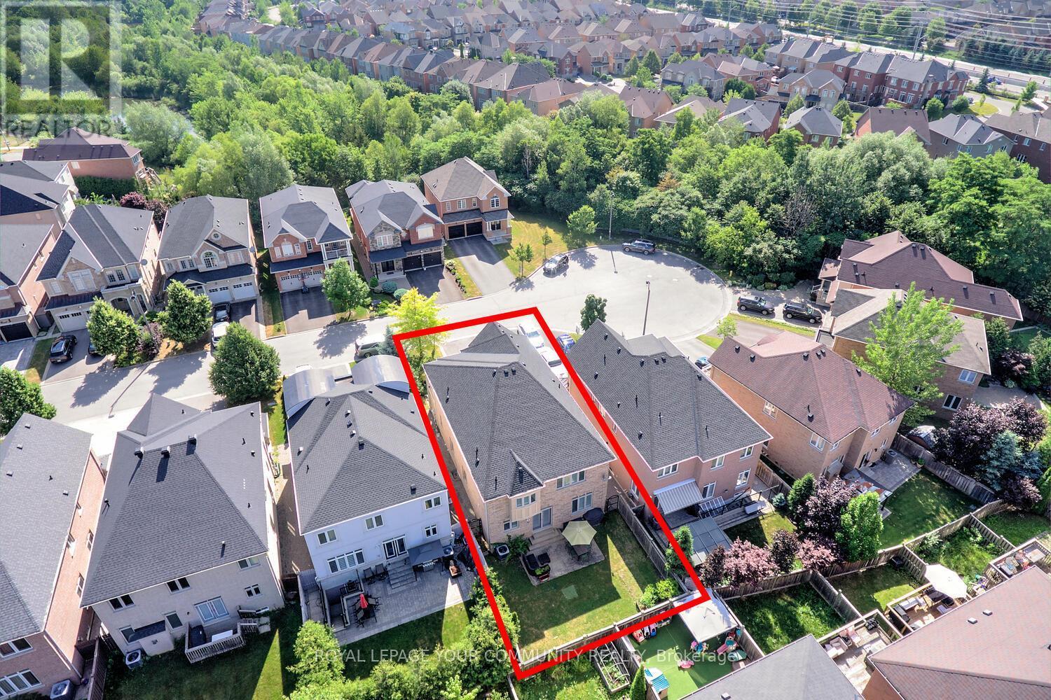 












24 ROCK ELM COURT

,
Vaughan,




Ontario
L6A4C2

