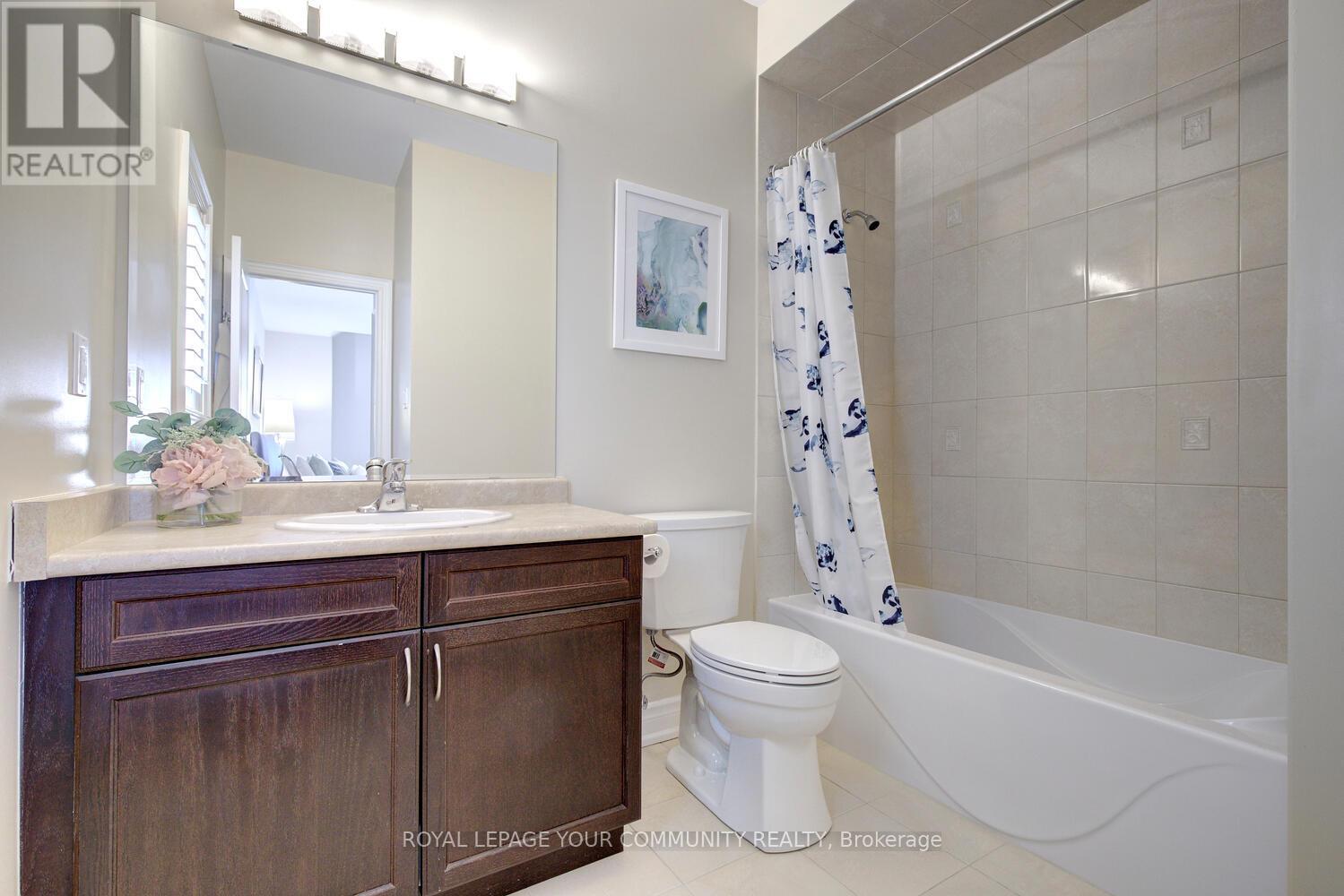 












24 ROCK ELM COURT

,
Vaughan,




Ontario
L6A4C2

