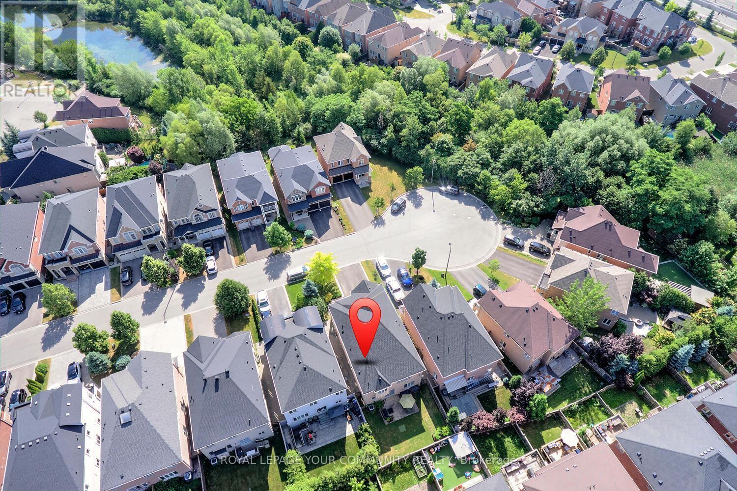 












24 ROCK ELM COURT

,
Vaughan,




Ontario
L6A4C2

