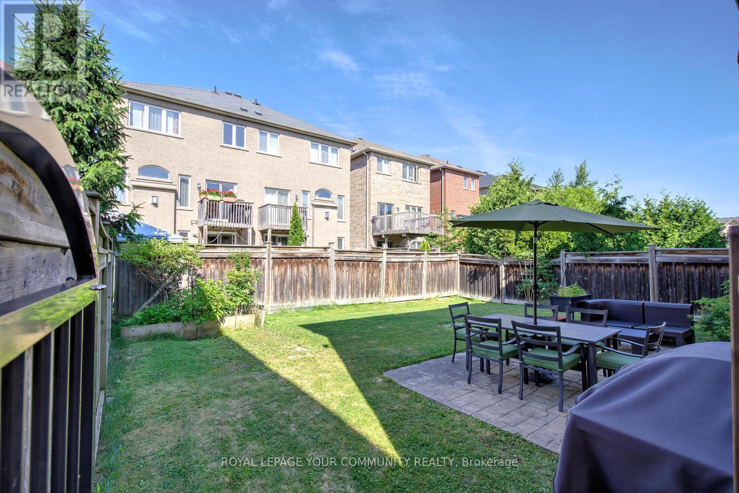 












24 ROCK ELM COURT

,
Vaughan,




Ontario
L6A4C2

