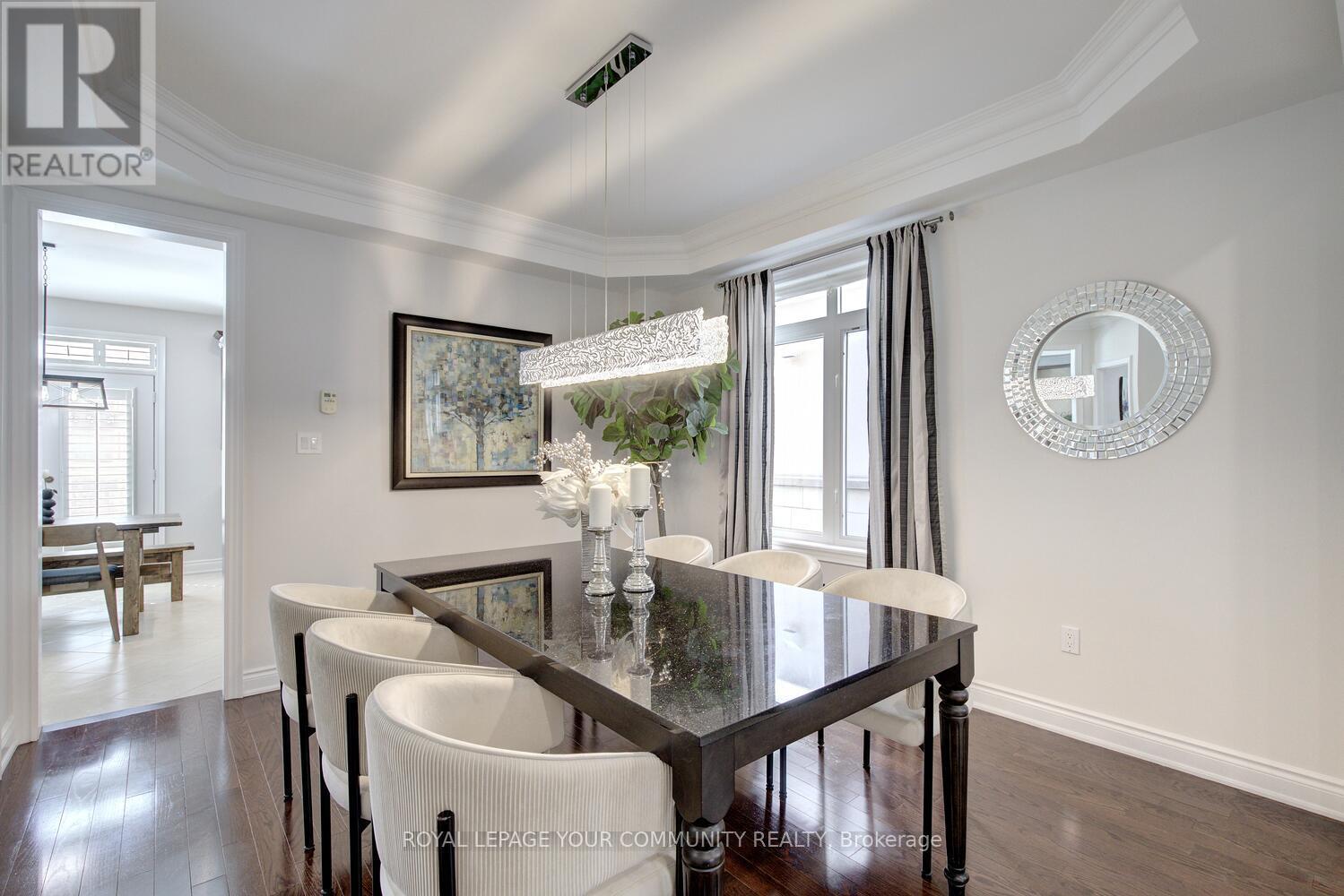 












24 ROCK ELM COURT

,
Vaughan,




Ontario
L6A4C2

