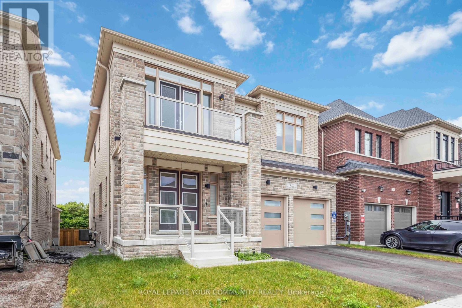 












302 BOUNDARY BOULEVARD

,
Whitchurch-Stouffville,




Ontario
L4A5E2

