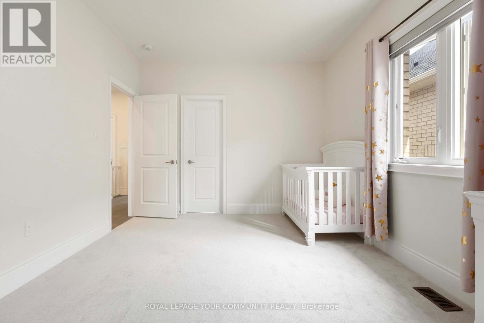 












302 BOUNDARY BOULEVARD

,
Whitchurch-Stouffville,




Ontario
L4A5E2

