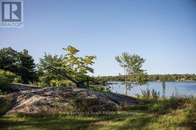












B415 BERNYK ISLAND E

,
The Archipelago (Archipelago),




Ontario
P0A2W8

