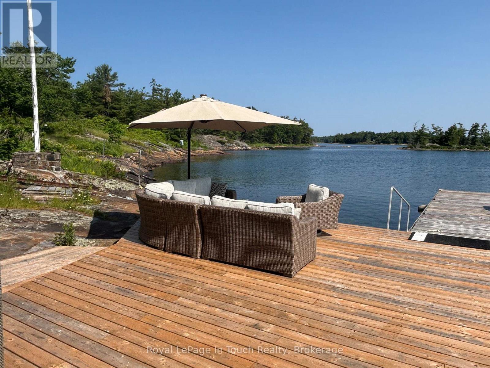 












B415 BERNYK ISLAND E

,
The Archipelago (Archipelago),




Ontario
P0A2W8


