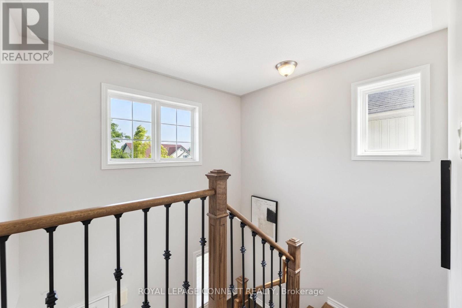 












7 PURPLE DUSK DRIVE

,
Kawartha Lakes,




Ontario
K9V0B2

