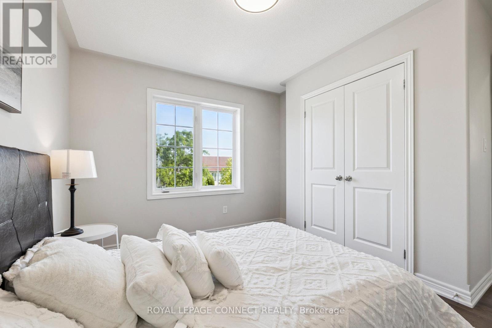 












7 PURPLE DUSK DRIVE

,
Kawartha Lakes,




Ontario
K9V0B2

