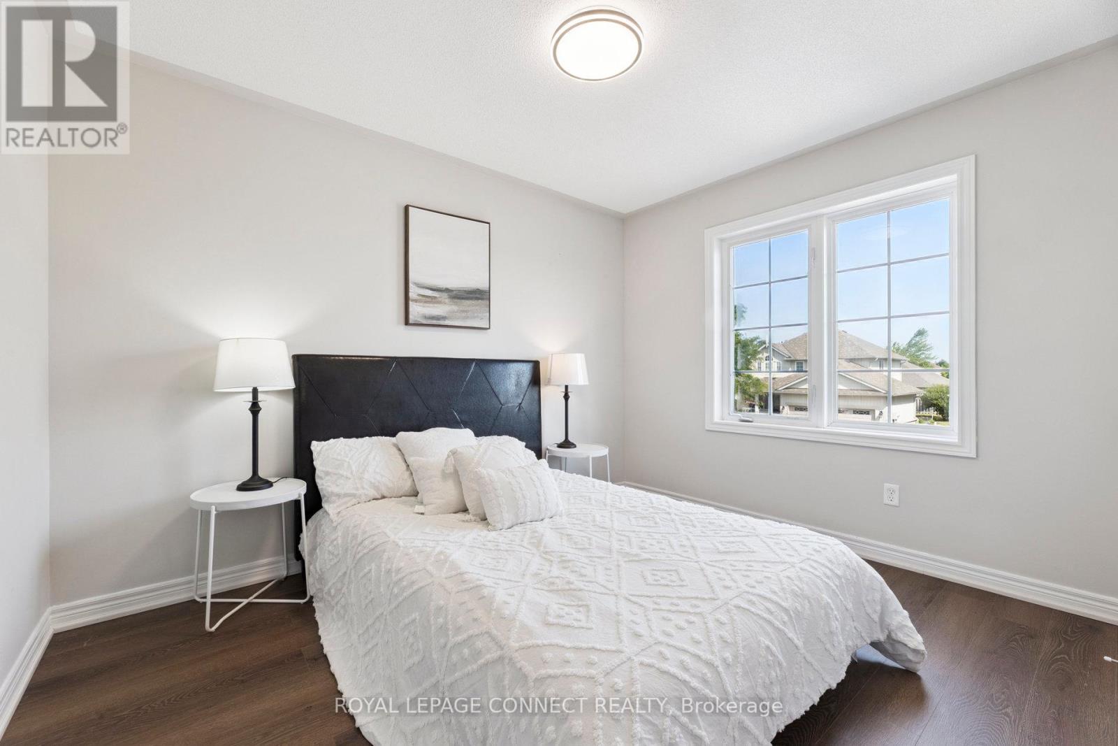 












7 PURPLE DUSK DRIVE

,
Kawartha Lakes,




Ontario
K9V0B2


