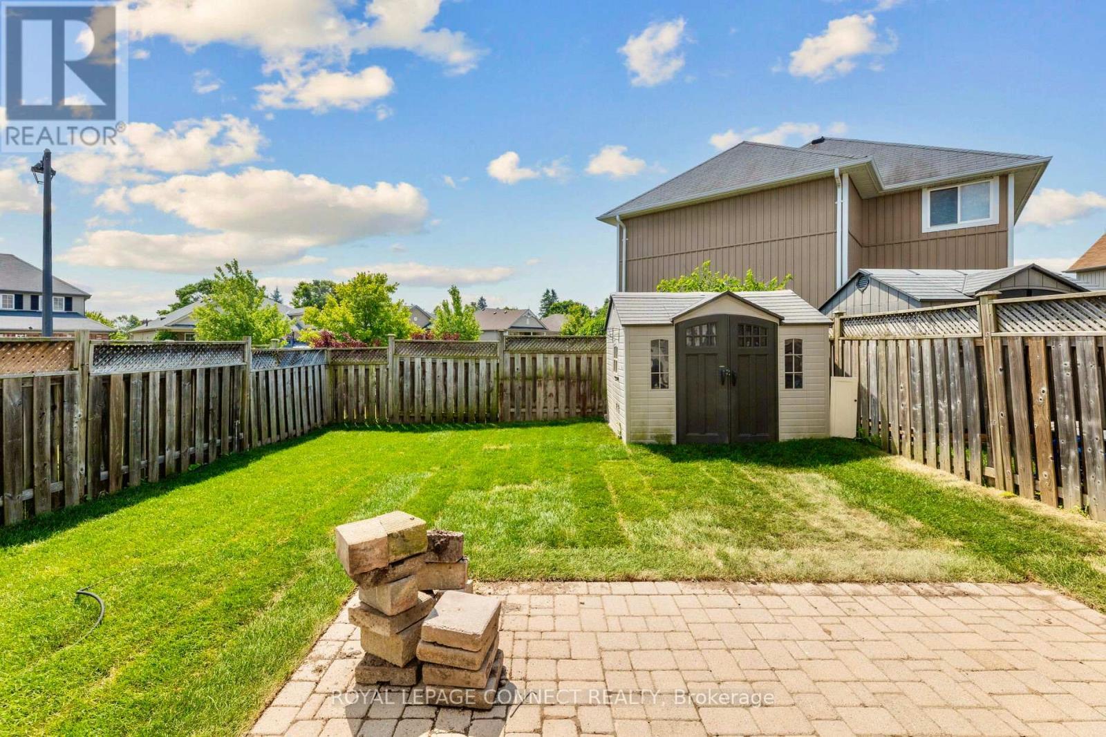 












7 PURPLE DUSK DRIVE

,
Kawartha Lakes,




Ontario
K9V0B2

