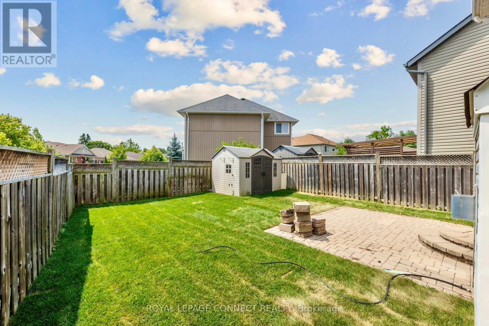 












7 PURPLE DUSK DRIVE

,
Kawartha Lakes,




Ontario
K9V0B2

