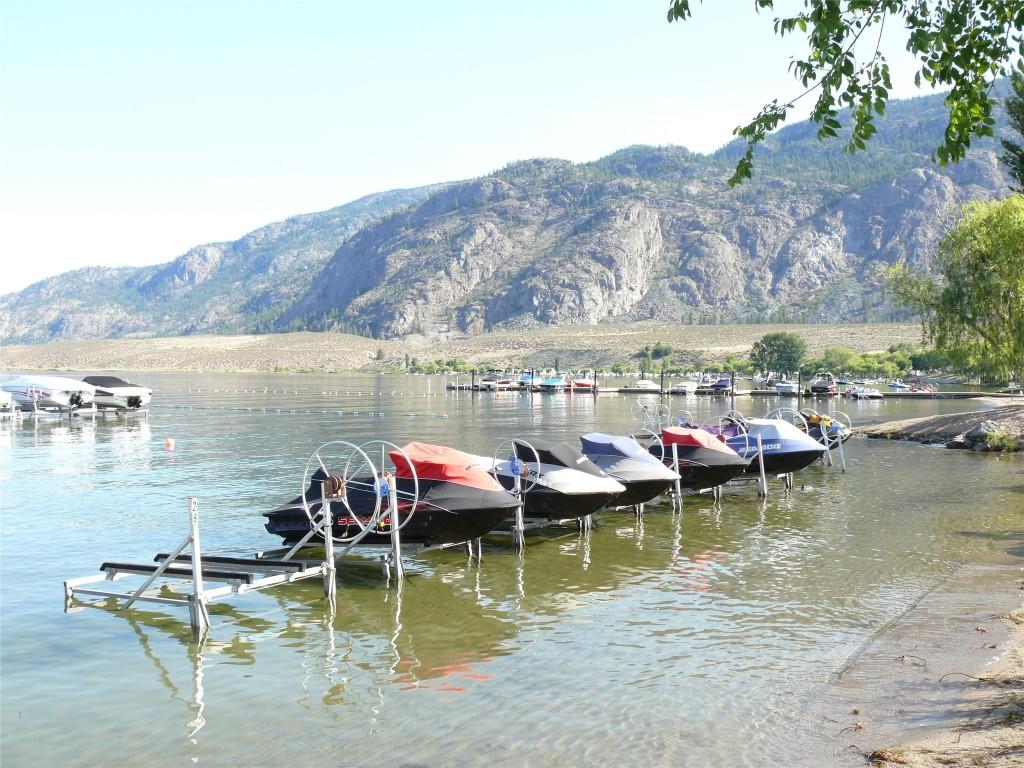 









7600


Cottonwood

Drive, 27,
Osoyoos,




BC
V0H 1V3

