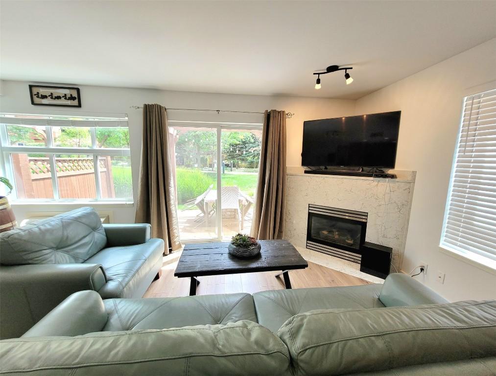 









7600


Cottonwood

Drive, 27,
Osoyoos,




BC
V0H 1V3

